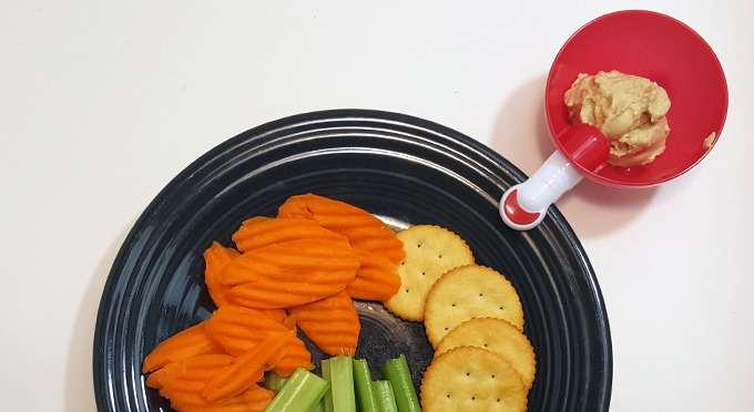 Connect to any plate or bowl to hold small foods and sauces.