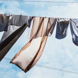 wash clothes without electricity